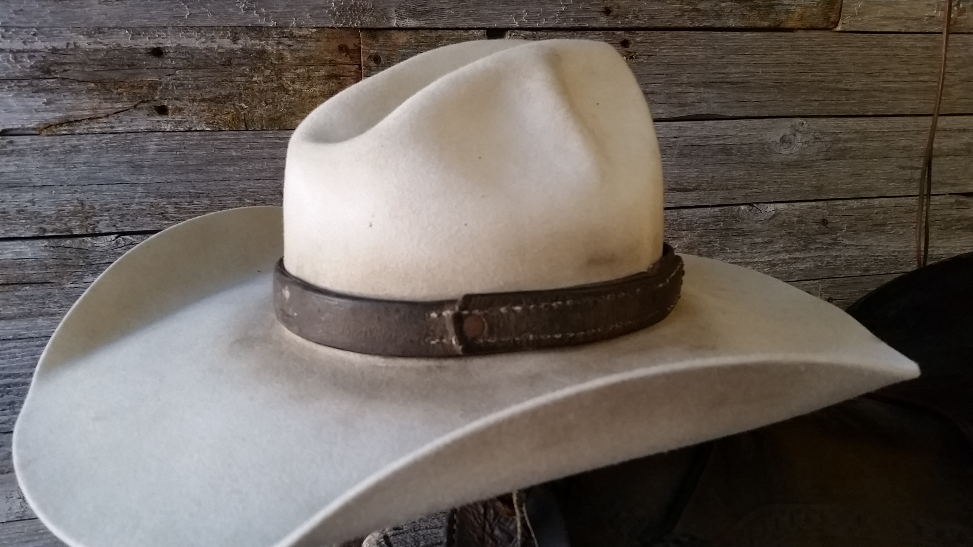 人気カラーの vintage leather hat kids-nurie.com